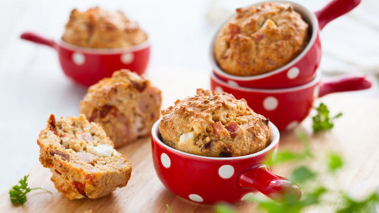 Hackfleisch Muffins in einer kleinen Tasse