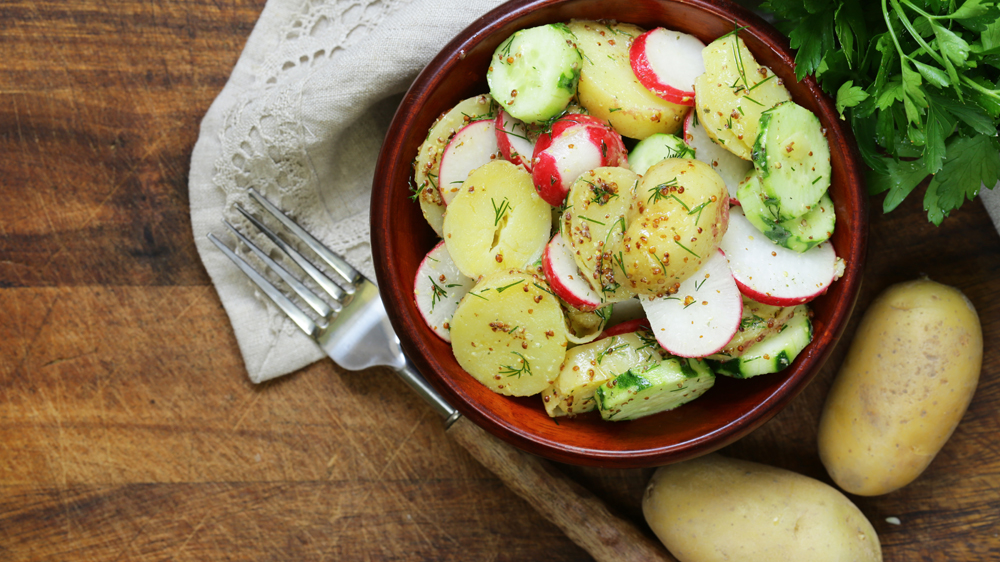 Kartoffelsalat mit Radieschen