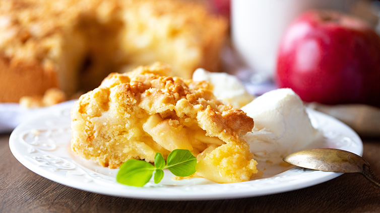 Veganer Apfelkuchen mit Streuseln